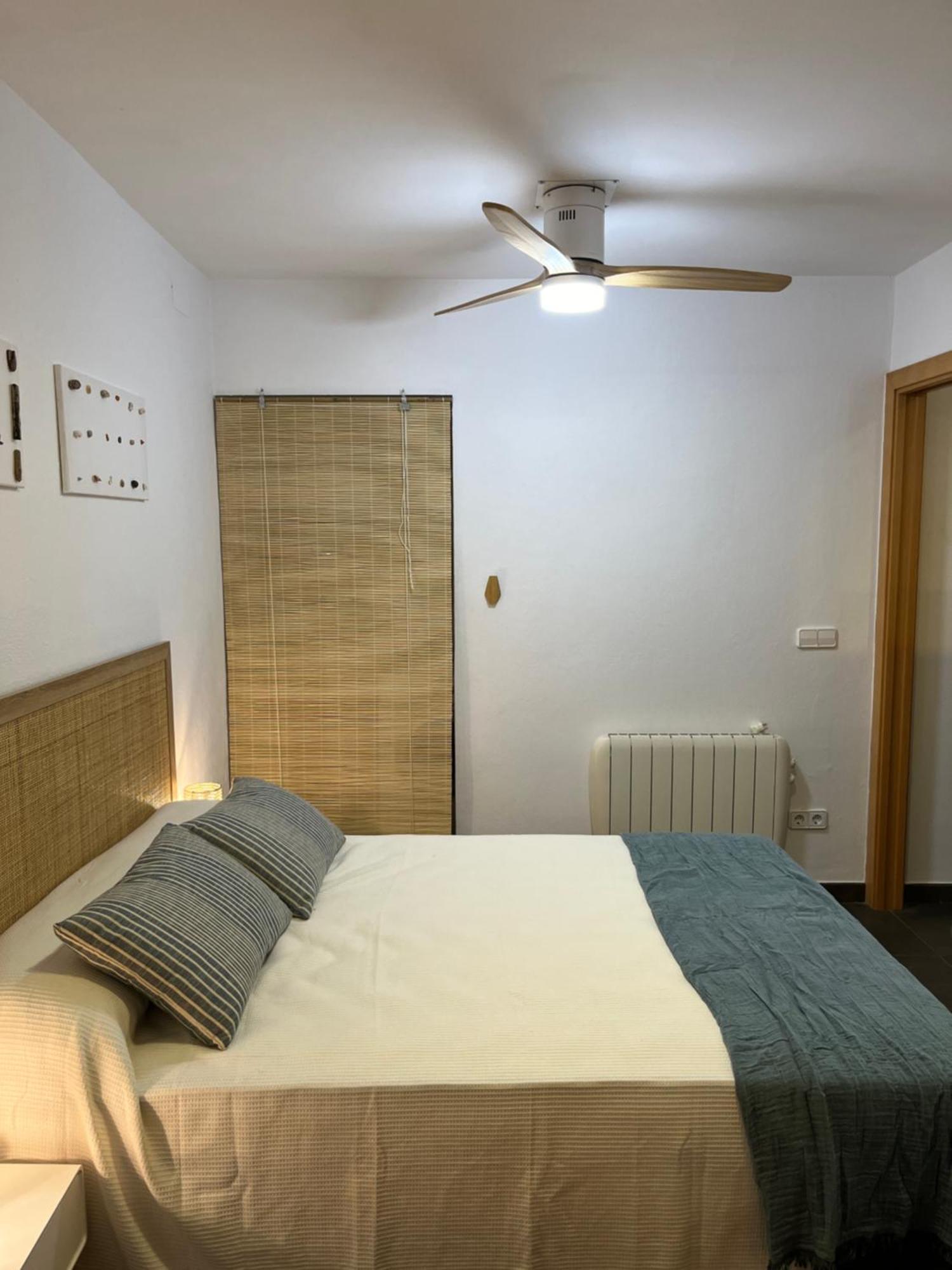 Tramuntaneta Apartment L' Escala Luaran gambar