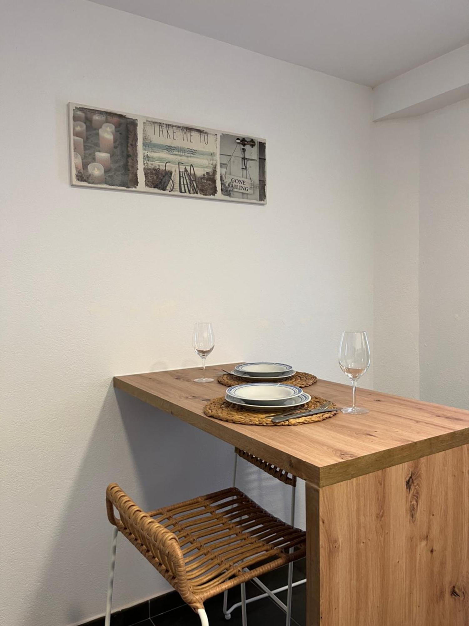 Tramuntaneta Apartment L' Escala Luaran gambar
